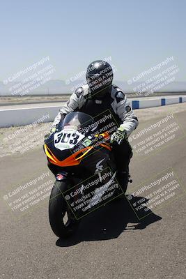 media/Jun-07-2025-TrackDaz (Sat) [[4413525952]]/C Group/grid/